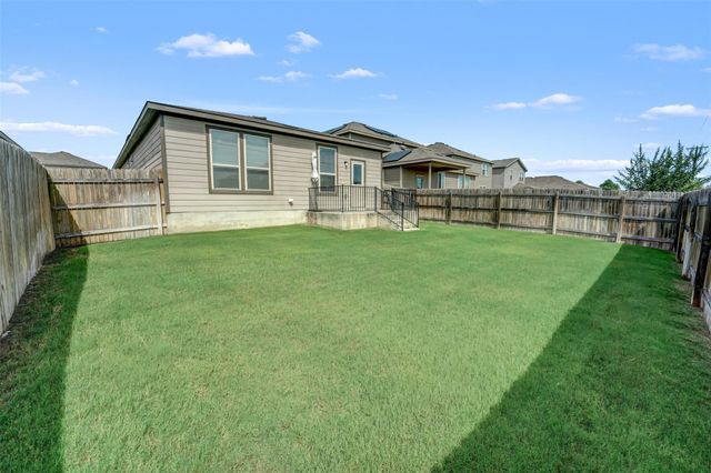 213 Ibis Falls LOOP, Jarrell, TX 76537