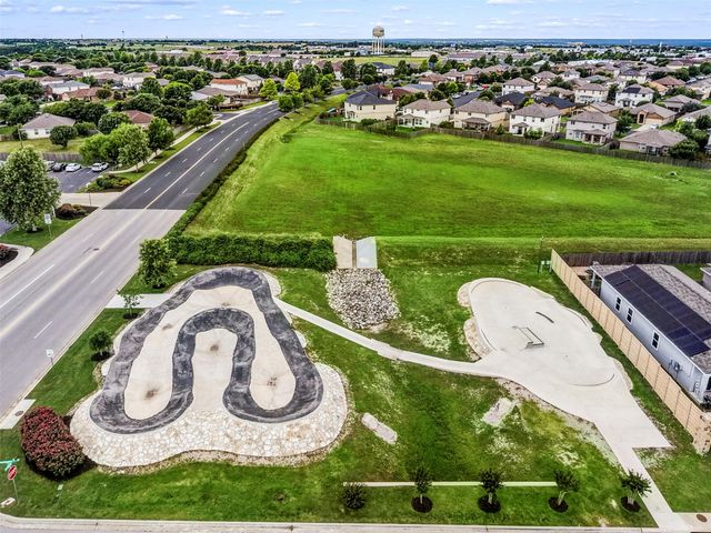 213 Ibis Falls LOOP, Jarrell, TX 76537
