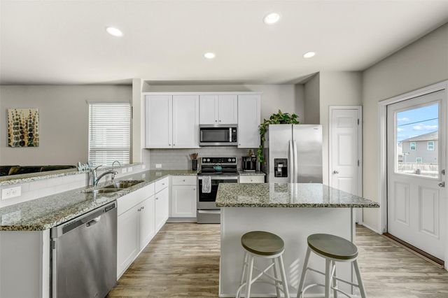 213 Ibis Falls LOOP, Jarrell, TX 76537