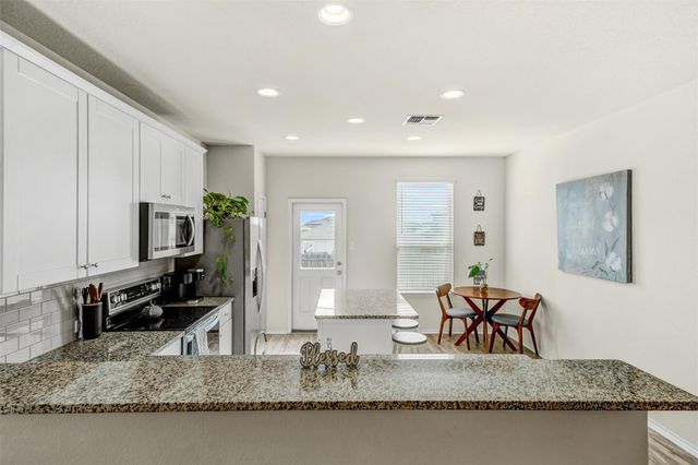 213 Ibis Falls LOOP, Jarrell, TX 76537