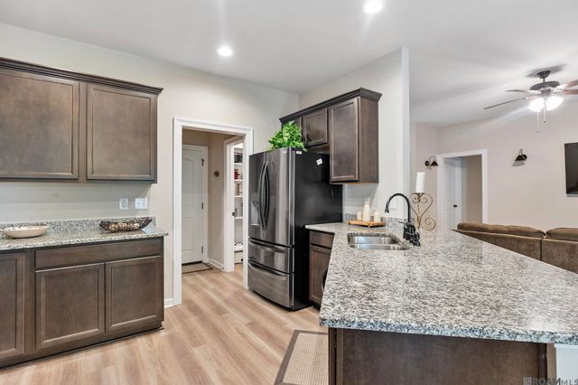 23181 Wilton Dr, Denham Springs, LA 70726