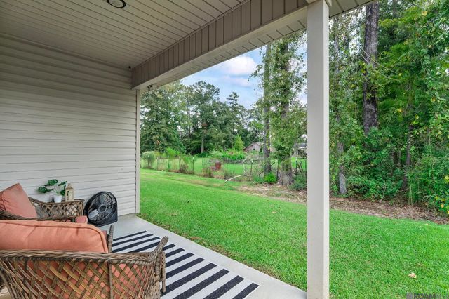 23181 Wilton Dr, Denham Springs, LA 70726