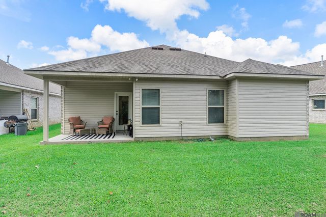 23181 Wilton Dr, Denham Springs, LA 70726