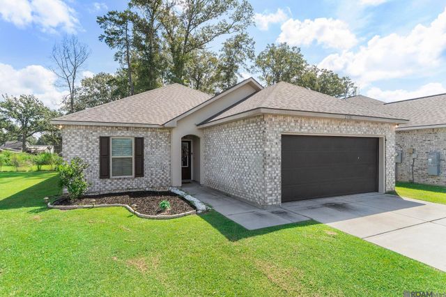 23181 Wilton Dr, Denham Springs, LA 70726