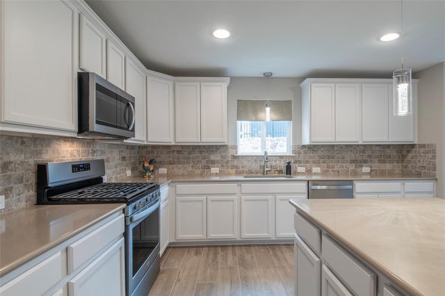 7633 Rampart Drive, Little Elm, TX 76227