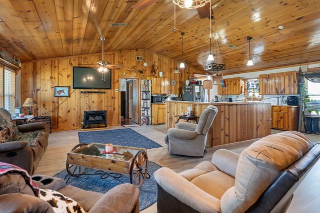 10276 Timber Trail, Scurry, TX 75158