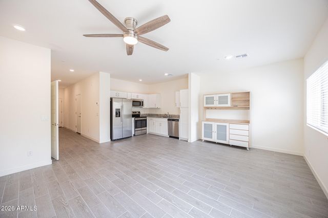 8343 N 22ND Drive, Phoenix, AZ 85021