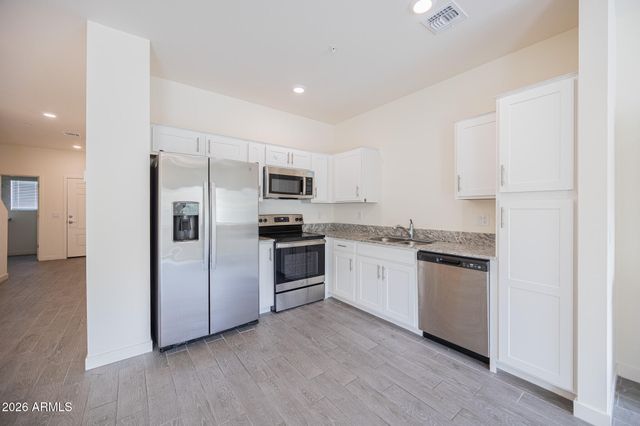 8343 N 22ND Drive, Phoenix, AZ 85021