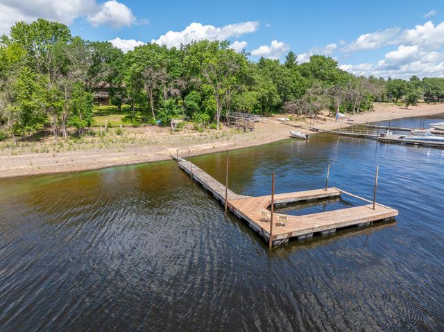 2989 Itasca Avenue S, Lakeland, MN 55043