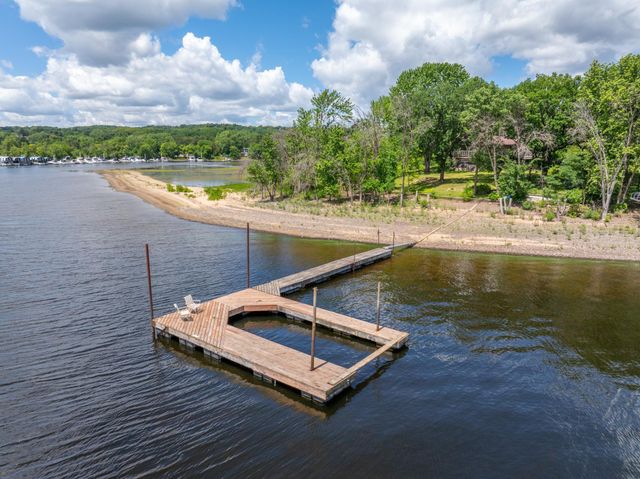 2989 Itasca Avenue S, Lakeland, MN 55043