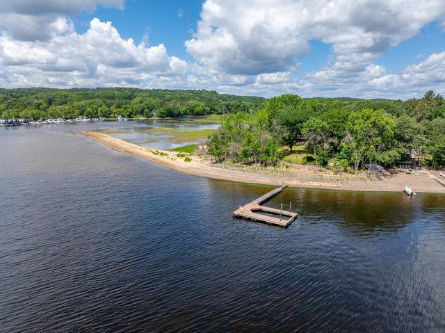 2989 Itasca Avenue S, Lakeland, MN 55043