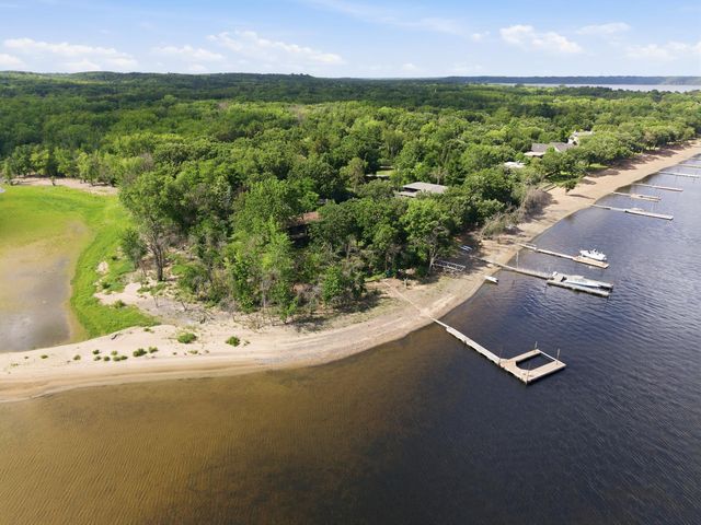 2989 Itasca Avenue S, Lakeland, MN 55043