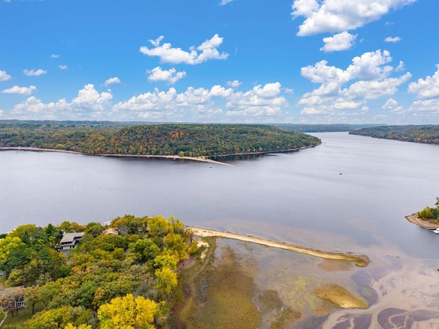 2989 Itasca Avenue S, Lakeland, MN 55043