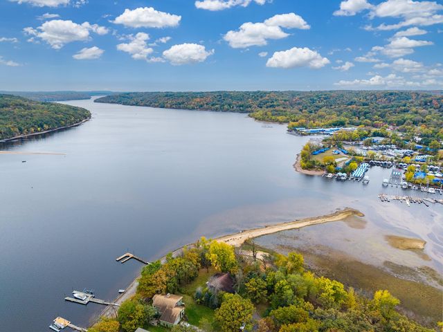 2989 Itasca Avenue S, Lakeland, MN 55043