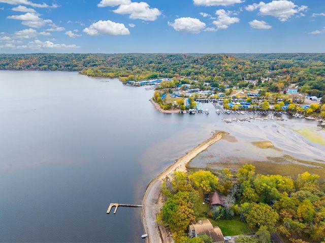 2989 Itasca Avenue S, Lakeland, MN 55043