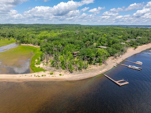 2989 Itasca Avenue S, Lakeland, MN 55043