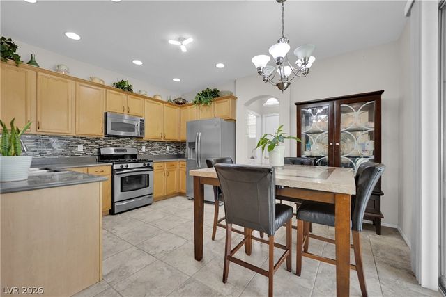 6742 Frances Celia Avenue, Las Vegas, NV 89122