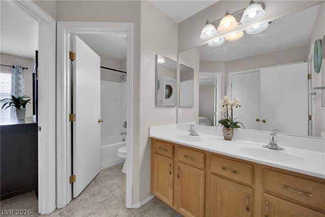 6742 Frances Celia Avenue, Las Vegas, NV 89122