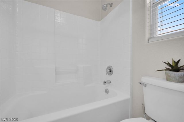 6742 Frances Celia Avenue, Las Vegas, NV 89122