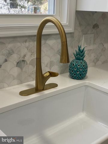 6 LAFAYETTE AVE, Villas, NJ 08251