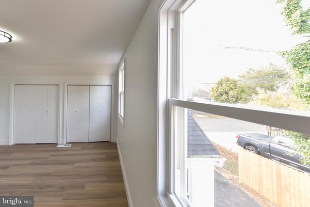 6 LAFAYETTE AVE, Villas, NJ 08251