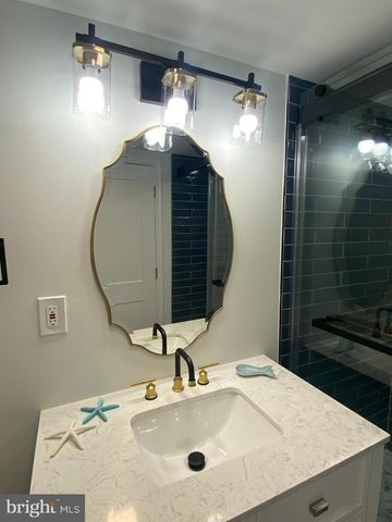 6 LAFAYETTE AVE, Villas, NJ 08251