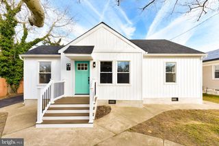 6 LAFAYETTE AVE, Villas, NJ 08251