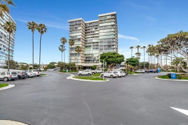 1820 Avenida Del Mundo 208, Coronado, CA 92118