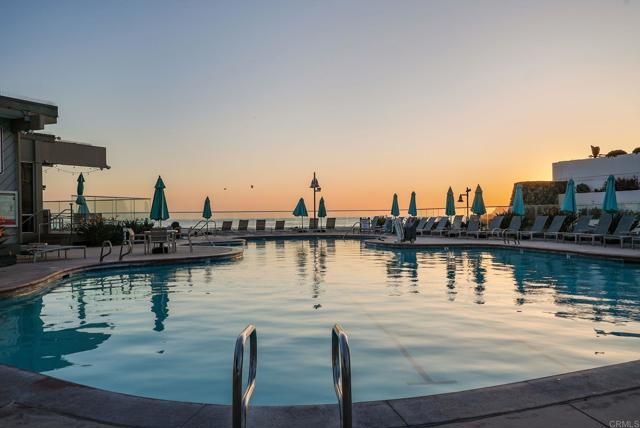 1820 Avenida Del Mundo 208, Coronado, CA 92118