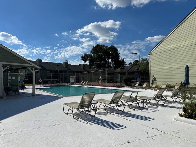 14777 Wunderlich Drive 706, Houston, TX 77069