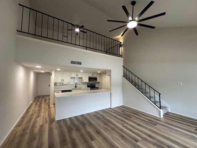 14777 Wunderlich Drive 706, Houston, TX 77069