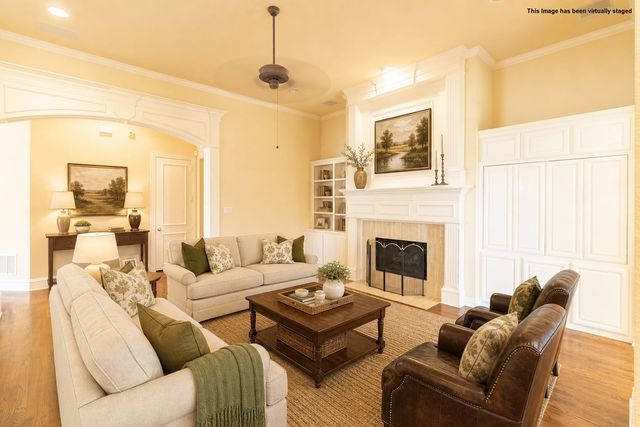 1053 Sir Lancelot Circle, Lewisville, TX 75056