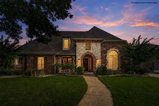 1053 Sir Lancelot Circle, Lewisville, TX 75056