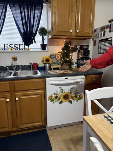 3300 Liberty Way, Liberty Boro, PA 15133