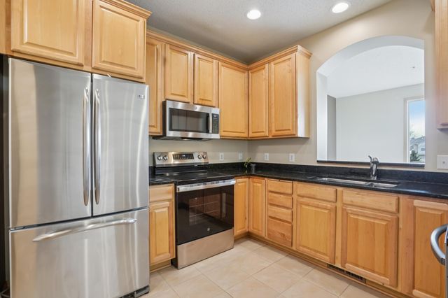 7526 Parkridge Place, Savage, MN 55378