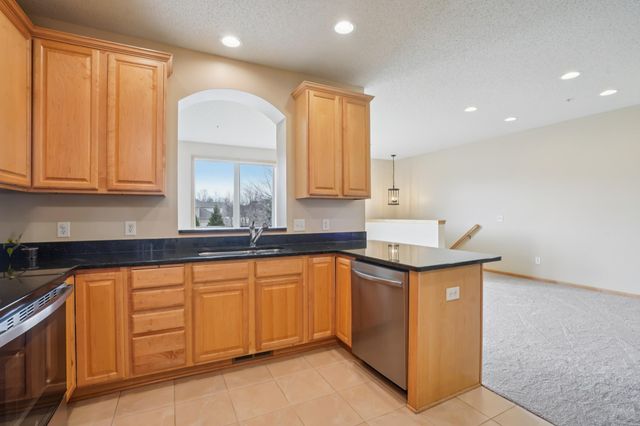 7526 Parkridge Place, Savage, MN 55378