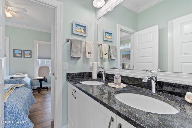 177 Atkinson Road, Surf City, NC 28445