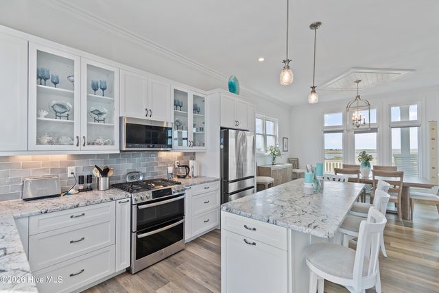177 Atkinson Road, Surf City, NC 28445