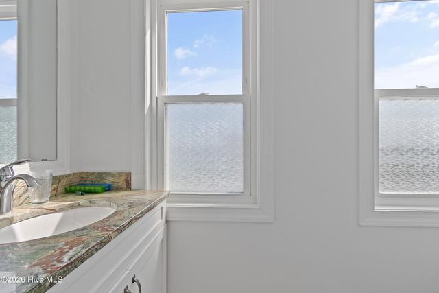 177 Atkinson Road, Surf City, NC 28445