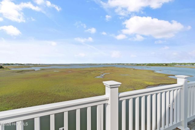 177 Atkinson Road, Surf City, NC 28445