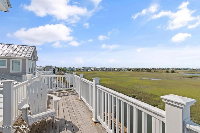 177 Atkinson Road, Surf City, NC 28445