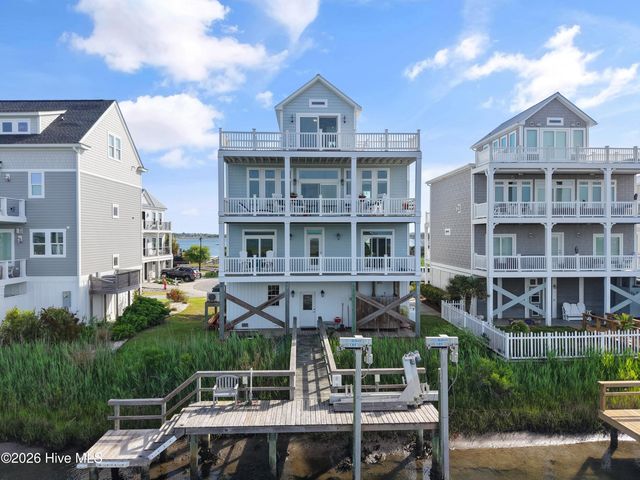 177 Atkinson Road, Surf City, NC 28445