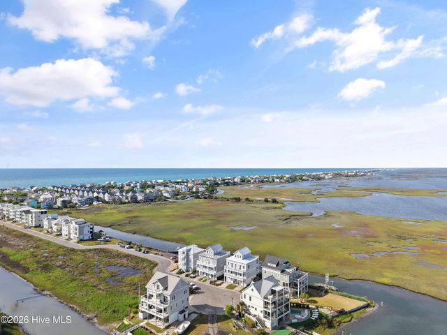 177 Atkinson Road, Surf City, NC 28445