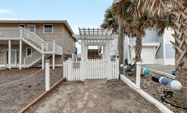 177 Atkinson Road, Surf City, NC 28445