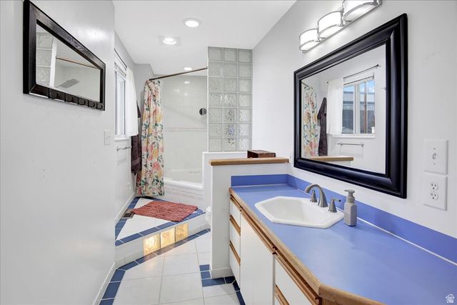 5342 S 2200 W, Roy, UT 84067