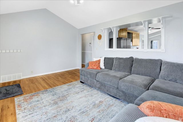 5342 S 2200 W, Roy, UT 84067