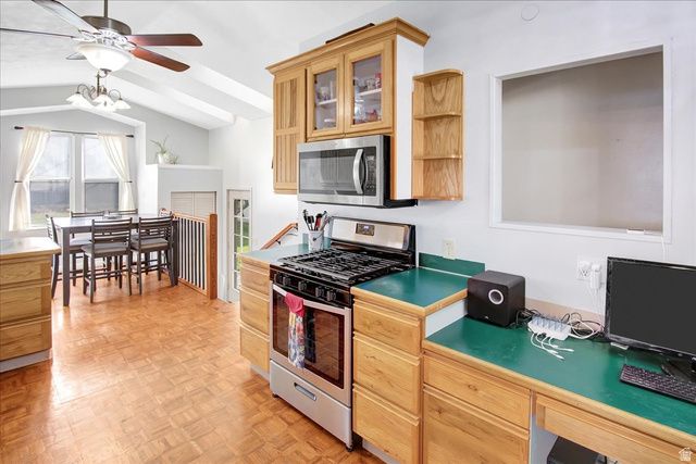 5342 S 2200 W, Roy, UT 84067