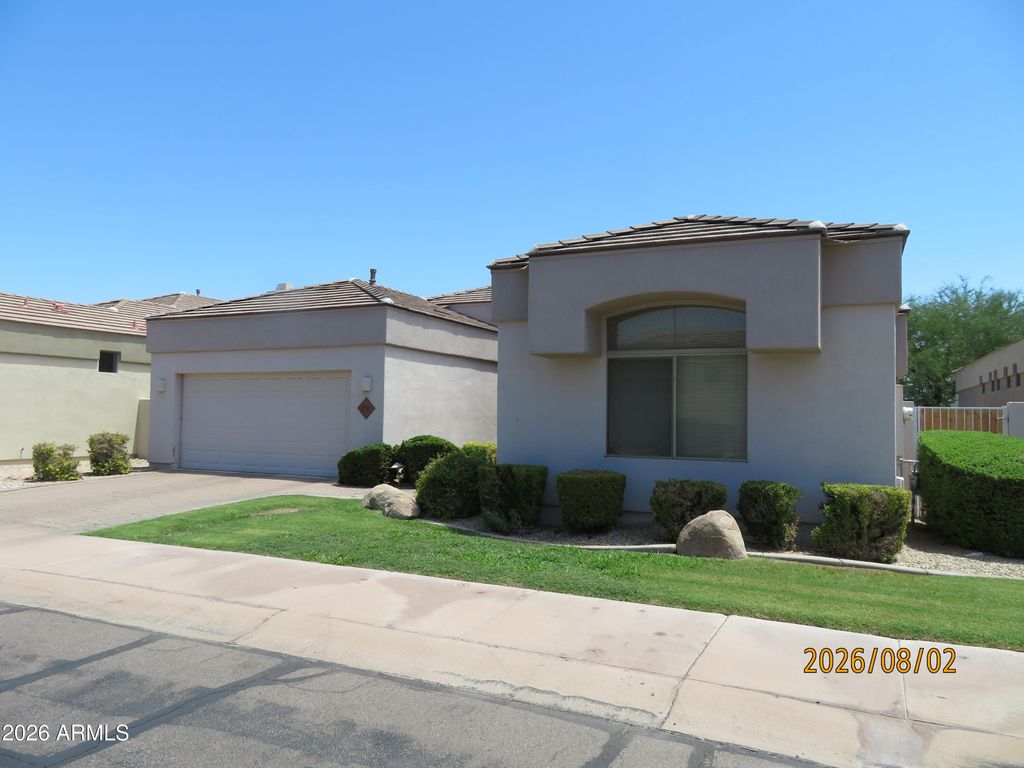 8727 E Tuckey Lane, Scottsdale, AZ 85250