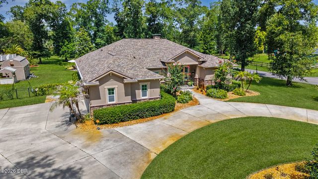 1104 N Boston Avenue, Deland, FL 32724