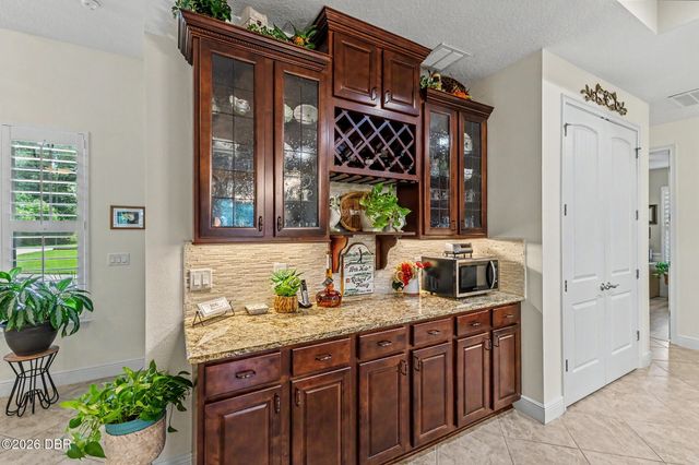 1104 N Boston Avenue, Deland, FL 32724